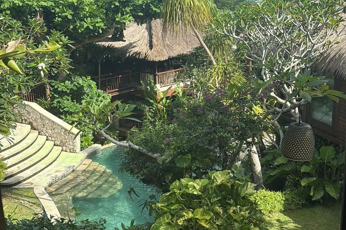 Unique Tropical High Class Oasis-Cook Driver Staff 웅아산 0*,